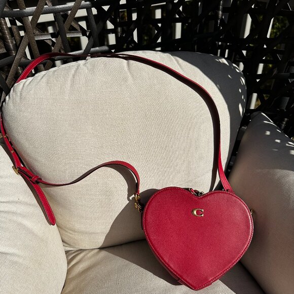 Coach Red Heart Crossbody Bag with Leather Strap - LIMITED EDITION - Picture 4 of 4